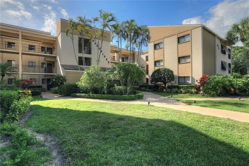 apt-306-6175 S Mirror Lake Dr, Sebastian, FL, 32958-4750 | Card Image