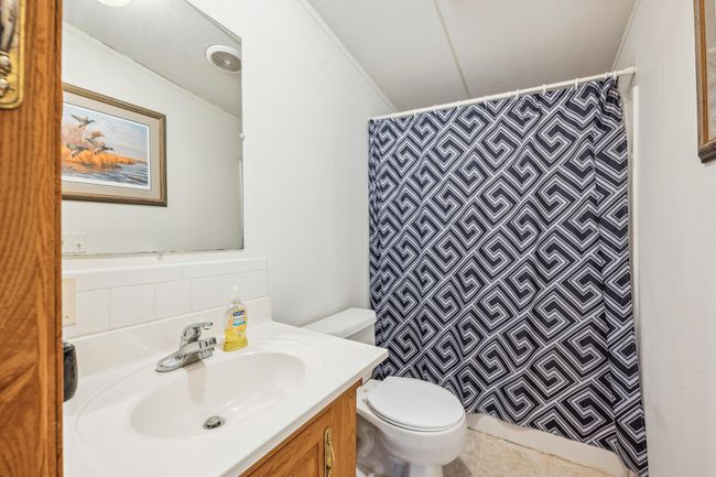 bathroom | Image 19