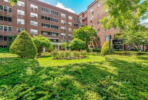c53-67 108th St, Forest Hills, NY, 11375 | Card Image