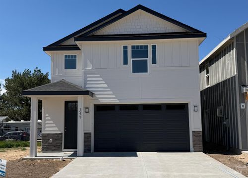 1975 N Dennis Pl, Boise, ID, 83704 | Card Image