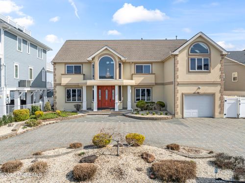 1866 Ensign Ct, Toms River, NJ, 08753-3102 | Card Image