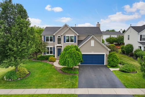 350 Kestrel Ln, Lindenhurst, IL, 60046-7902 | Card Image