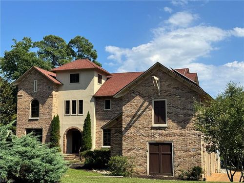 52 Queens Ct, Newport News, VA, 23606-2064 | Card Image