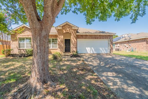 909 Hannah Way, Dallas, TX, 75253-5799 | Card Image