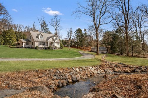 33 Orchard Dr, North Castle, NY, 10504-1438 | Card Image