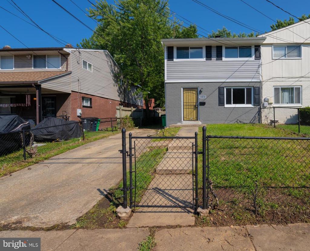Virginia Ave, Hyattsville, MD 20785