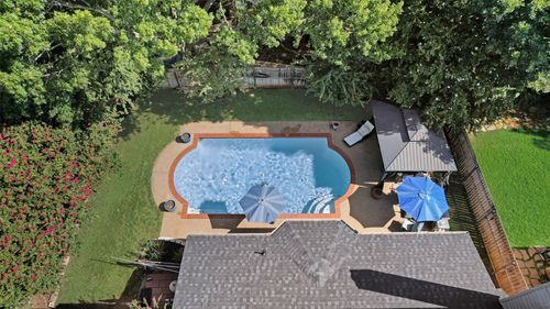 2415 Green Willow Ct, Arlington, TX, 76001-8106 | Card Image