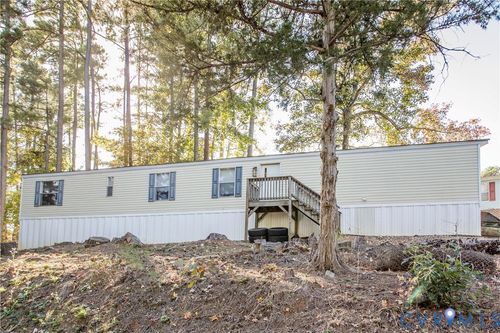 163 Chaco Trl, Bracey, VA, 23919-1747 | Card Image