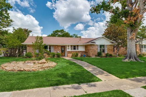 530 Parkview Ln, Richardson, TX, 75080-5116 | Card Image