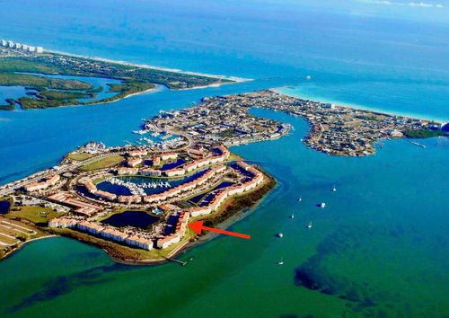 ph-1-29 Harbour Isle Dr W, Hutchinson Island, FL, 34949-2781 | Card Image