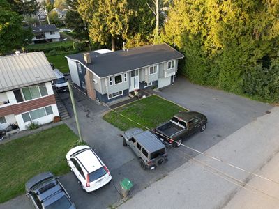 13115 107a Ave, House other with 7 bedrooms, 4 bathrooms and 8 parking in Surrey BC | Image 3