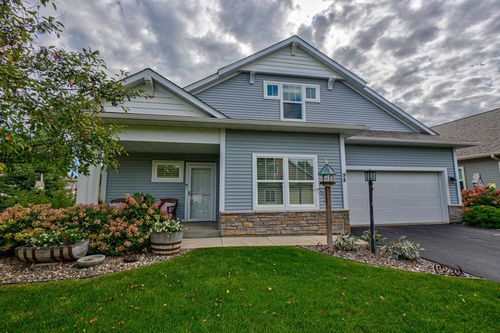 98 Linden Ave, Hudson, WI, 54016-4002 | Card Image