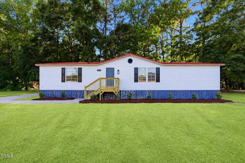 211 Duck Ridge Drive, Pikeville, NC, 27863 | Card Image