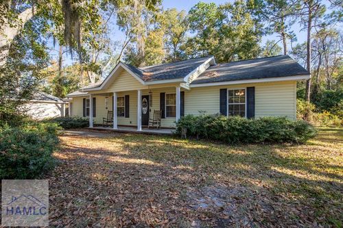 322 Deal St, Hinesville, GA, 31313-4209 | Card Image