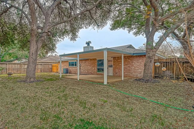 2330 Grind Stone Ln, House other with 3 bedrooms, 2 bathrooms and 2 parking in Sugar Land TX | Image 39