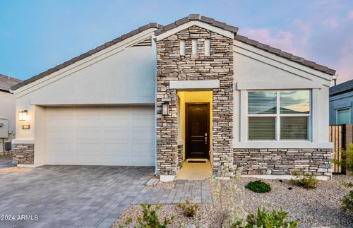 2045 E Charlotte Dr, Phoenix, AZ, 85024-5309 | Card Image