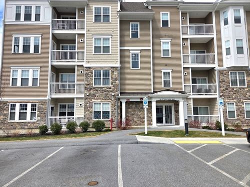 308-12308 Peters Farm Way, Westborough, MA, 01581-1248 | Card Image