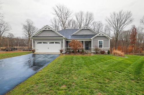 65 Ayers Ln, Scottsville, KY, 42164-9640 | Card Image