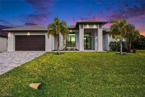 3621 1st St, Cape Coral, FL, 33993-6936 | Card Image