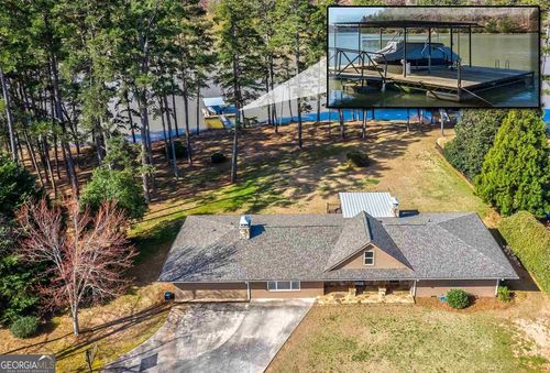 3190 Edgewater Dr, Gainesville, GA, 30501-1434 | Card Image