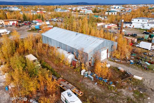 2179 Donald Ave, Fairbanks, AK, 99701-7201 | Card Image