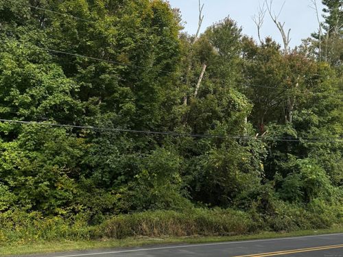 142 Turnpike Rd, Somers, CT, 06071-1737 | Card Image