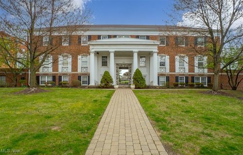 apt-205c-19801 Van Aken Blvd, Shaker Heights, OH, 44122-3632 | Card Image