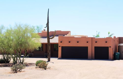4886 N Wolverine Pass Rd, Apache Junction, AZ, 85119-8561 | Card Image