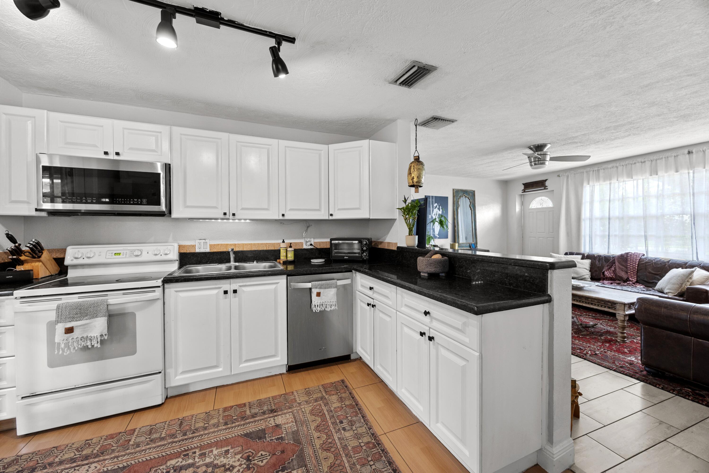 Residential in Pompano Beach 4