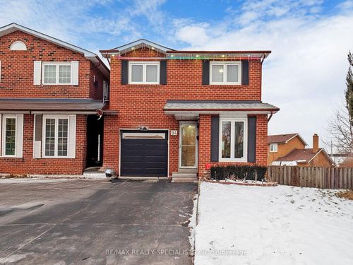 94 Flamingo Cres, Brampton, ON, L6T2G7 | Card Image