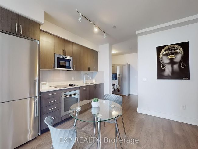 712 - 2550 Simcoe St N, Condo with 2 bedrooms, 1 bathrooms and 1 parking in Oshawa ON | Image 8
