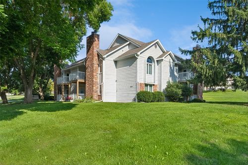 7-5221 Boulder Dr, West Des Moines, IA, 50265-2820 | Card Image