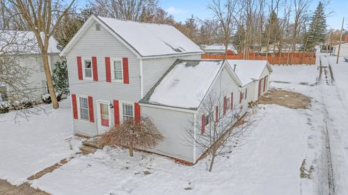 326 W Emerson St, Ithaca, MI, 48847-1022 | Card Image