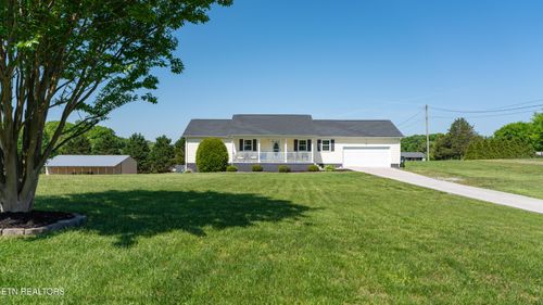 196 Lees Chapel Rd, Sweetwater, TN, 37874-6452 | Card Image