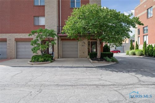unit-40-145 Saint Clair St, Toledo, OH, 43604-9009 | Card Image