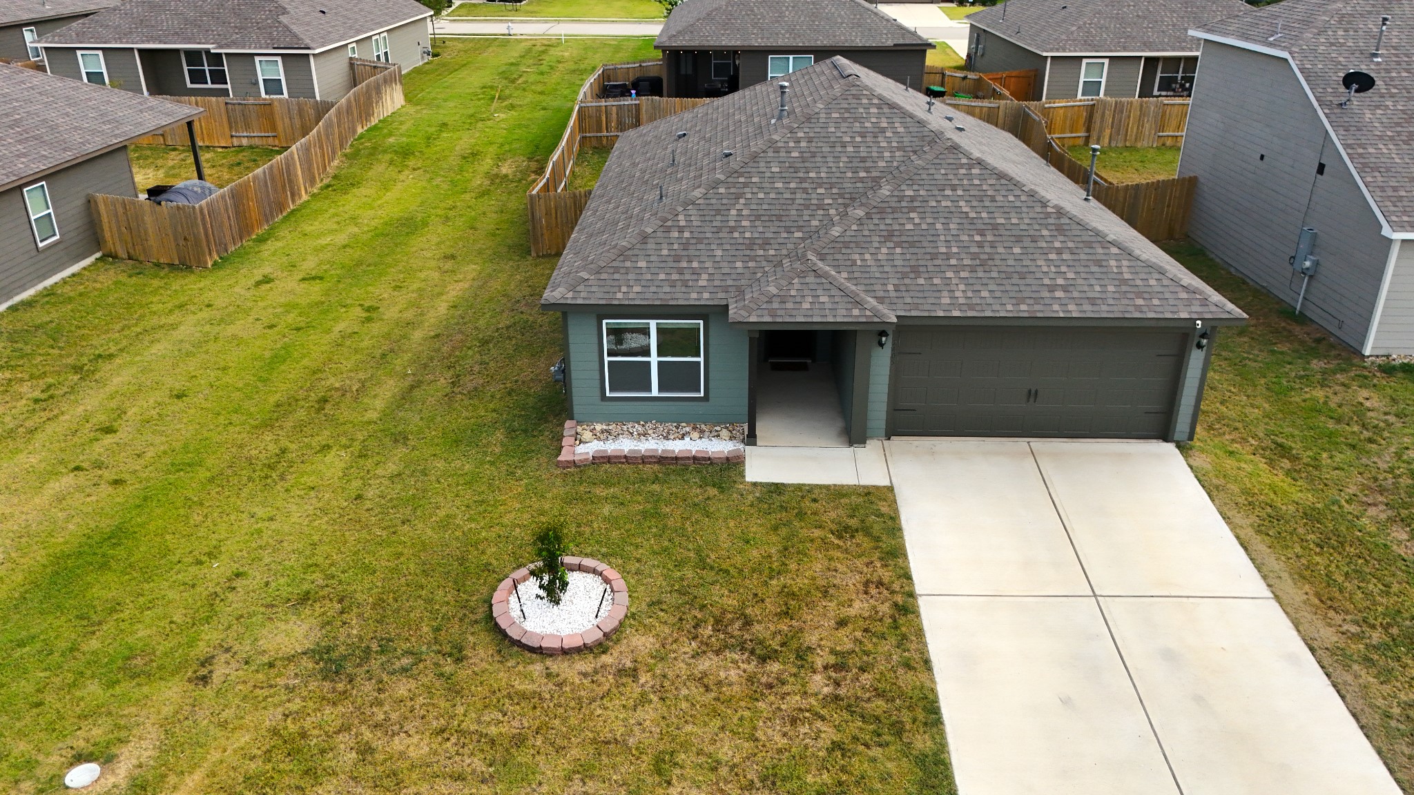 Residential in Ponder 2
