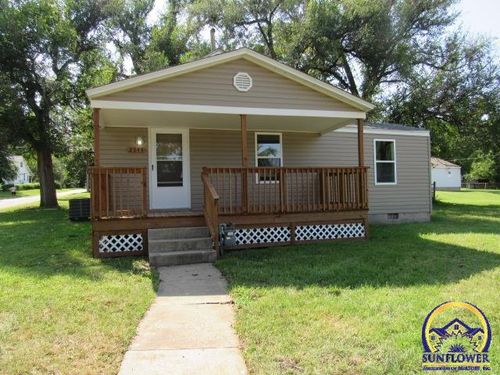 2543 Se Wisconsin Ave, Topeka, KS, 66605-1649 | Card Image