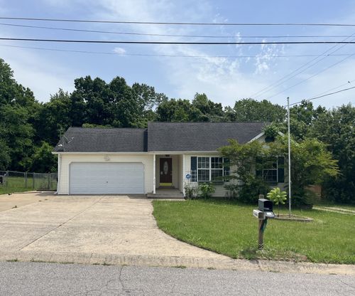 256 Golden Pond Ave, Oak Grove, KY, 42262-9103 | Card Image