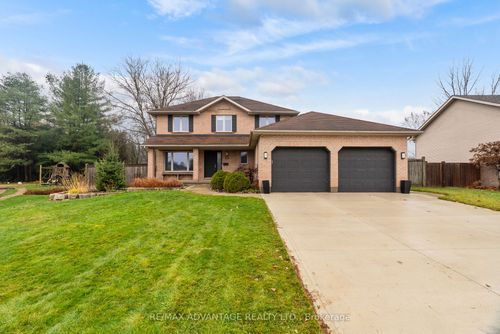 {{alt}} | Card Image