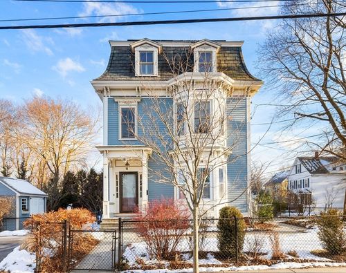 45 Teel St, Arlington, MA, 02474-5534 | Card Image