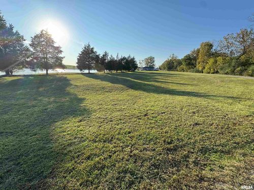 000 Sunfish Ln, Creal Springs, IL, 62922 | Card Image