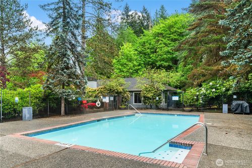 j248-12618 100th Ln Ne, Kirkland, WA, 98034-8826 | Card Image