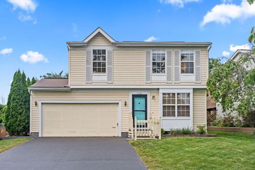3325 Paradise Ave, Hilliard, OH, 43026-8519 | Card Image