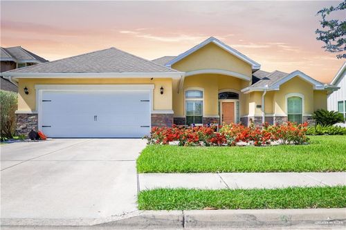 3709 Green Jay Dr, Mission, TX, 78572-4886 | Card Image