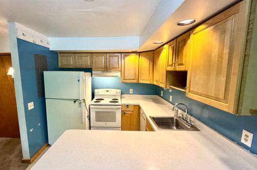 unit-a22-37 Gateway Ct, Mendon, VT, 05701-7461 | Card Image