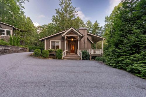 35 Bustle Ln, Cashiers, NC, 28717 | Card Image