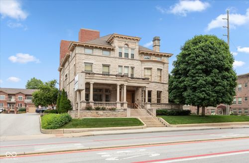 203-2105 Meridian St, Indianapolis, IN, 46202-1358 | Card Image