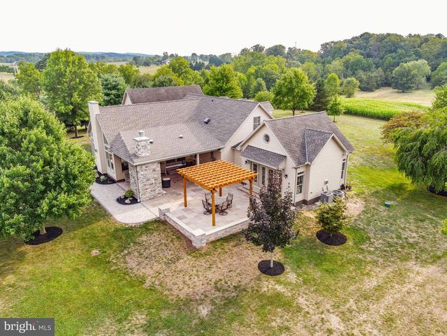 6861 Pleasantview Dr, House other with 4 bedrooms, 4 bathrooms and null parking in THOMASVILLE PA | Image 6
