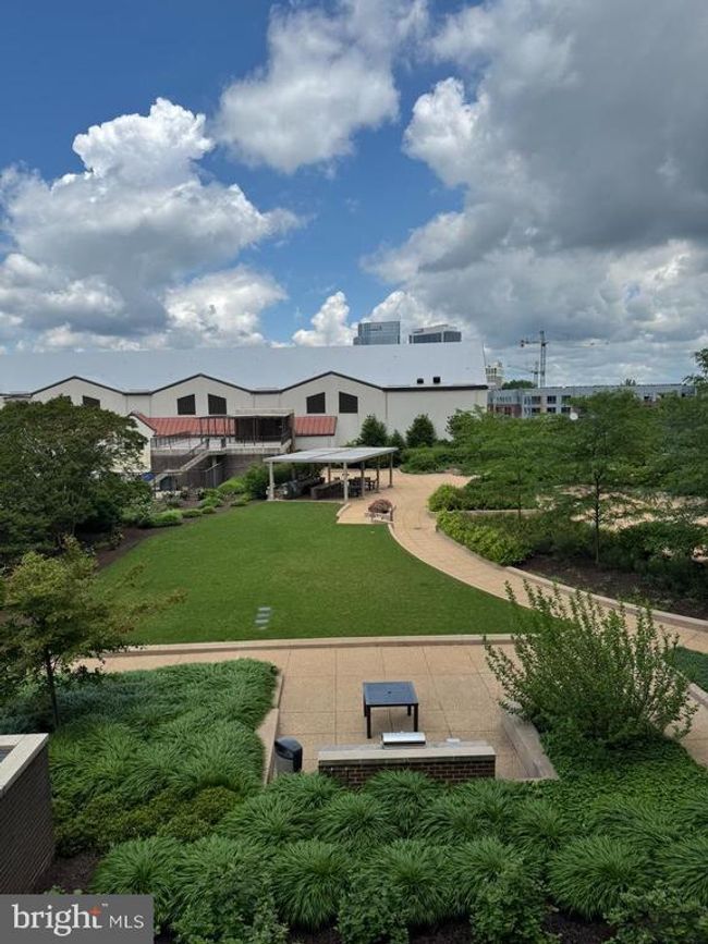 APT-321 - 1800 Old Meadow Rd, Condo with 2 bedrooms, 2 bathrooms and null parking in MCLEAN VA | Image 34