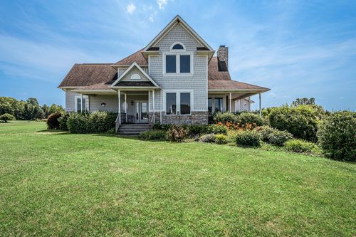 10078 N Halstead Dr, La Porte, IN, 46350-7718 | Card Image